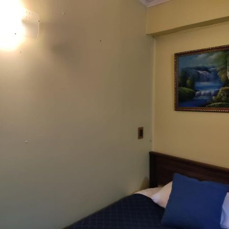 Hostal Rayen Centro Temuco Bagian luar foto