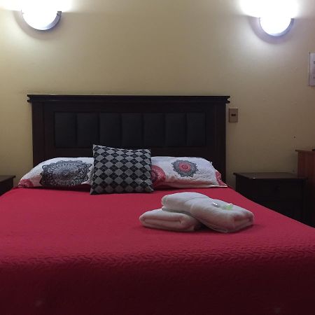 Hostal Rayen Centro Temuco Bagian luar foto