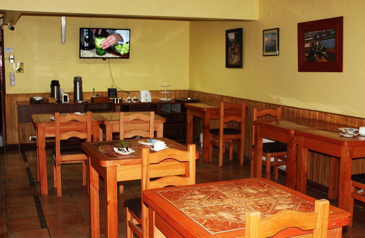 Hostal Rayen Centro Temuco Bagian luar foto
