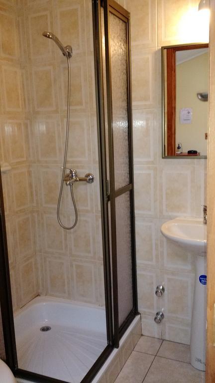 Hostal Rayen Centro Temuco Bagian luar foto