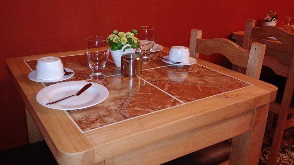 Hostal Rayen Centro Temuco Bagian luar foto